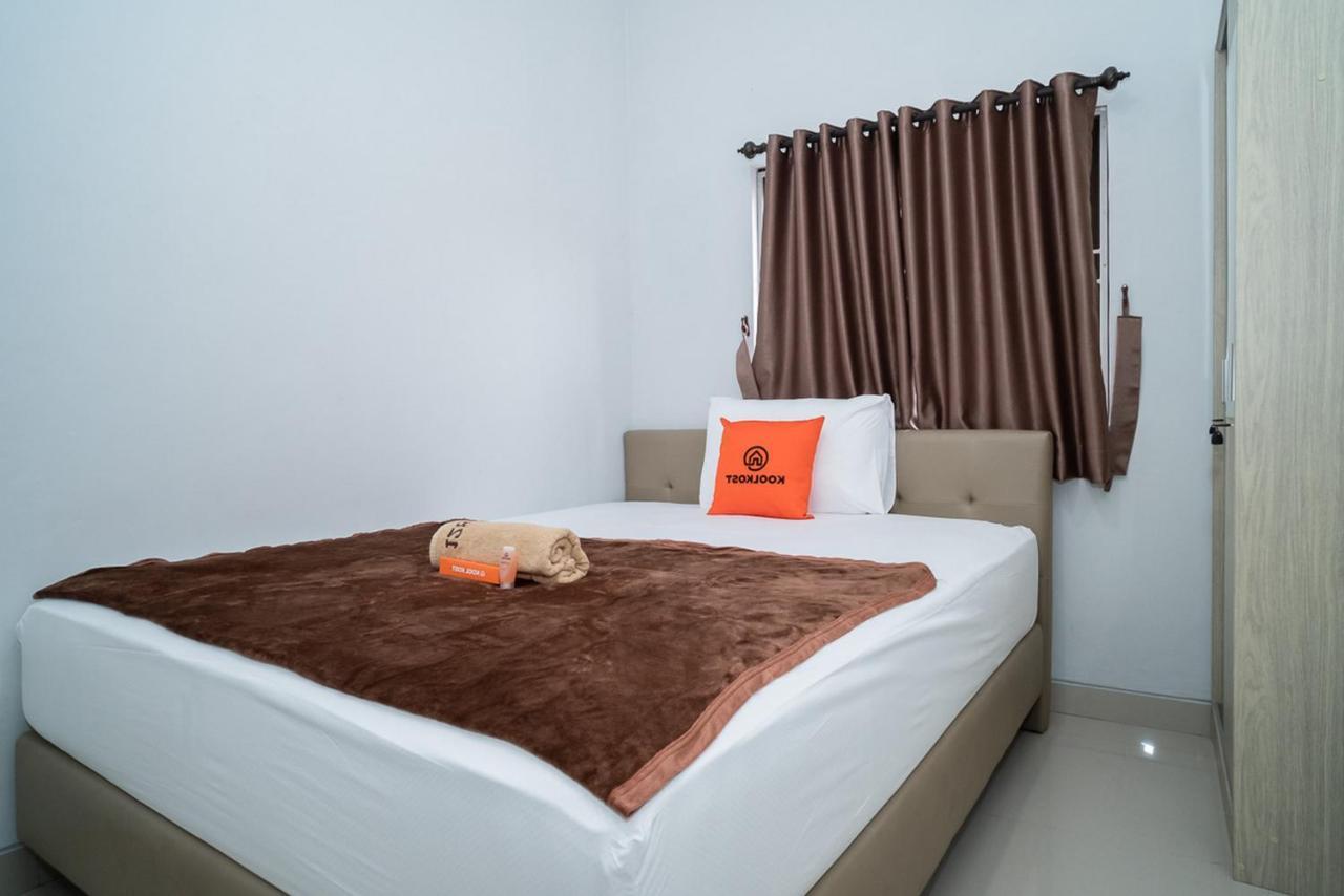 Koolkost Near Pasar Baru Hotel Джакарта Екстериор снимка