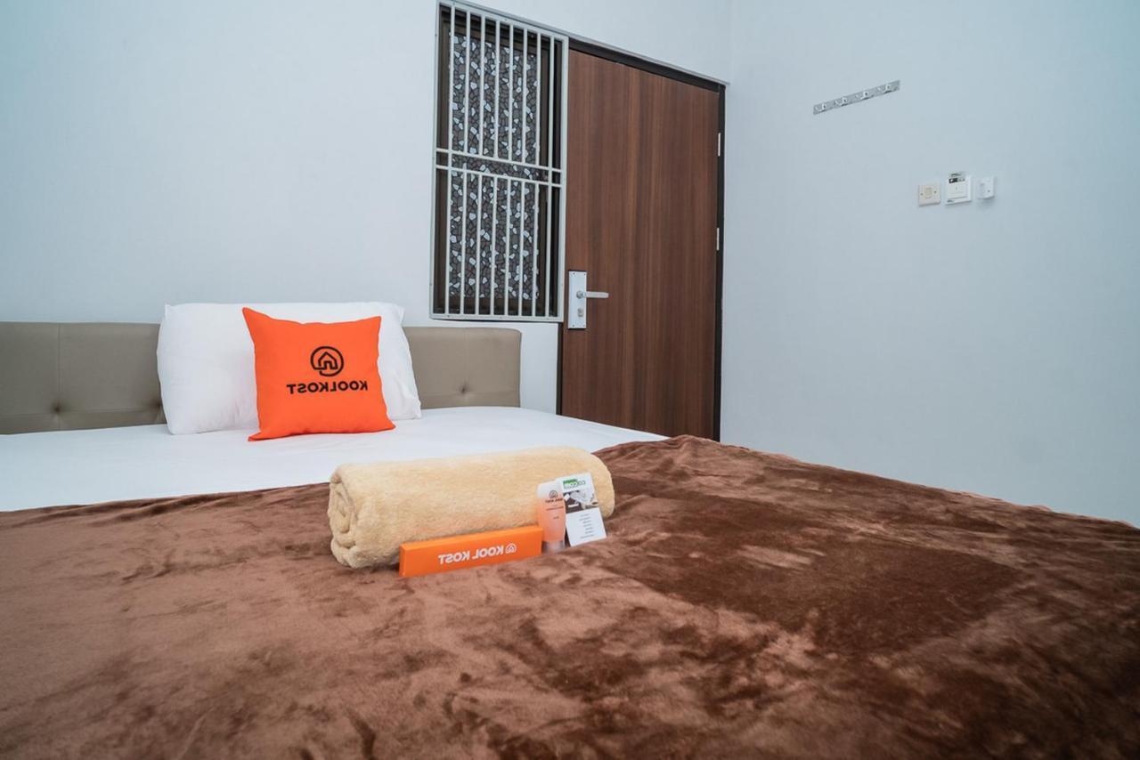 Koolkost Near Pasar Baru Hotel Джакарта Екстериор снимка
