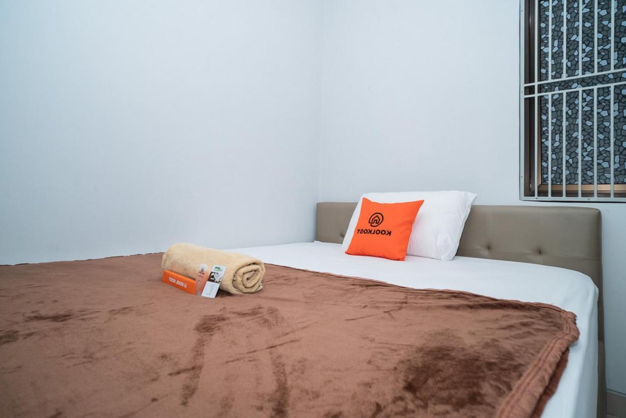 Koolkost Near Pasar Baru Hotel Джакарта Екстериор снимка